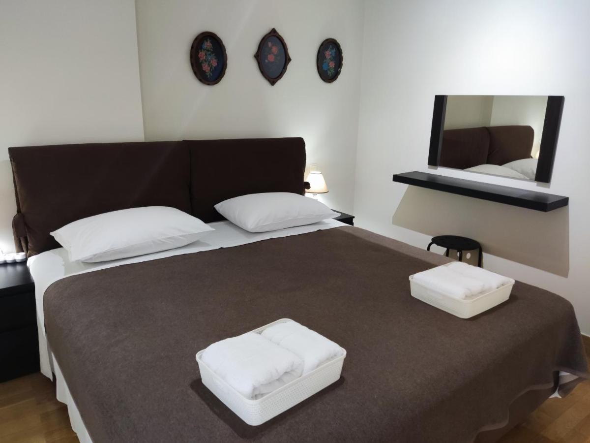 A&J Apartments Or Rooms Athens Airport Μαρκόπουλο Εξωτερικό φωτογραφία